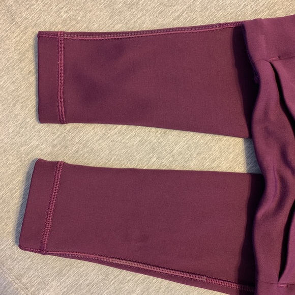 Lululemon First Mile Tech Tight - Picture 13 of 14